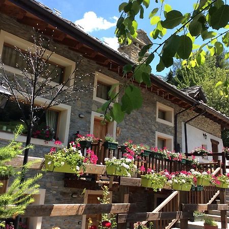 I Picchi Hotel Gressan Bagian luar foto