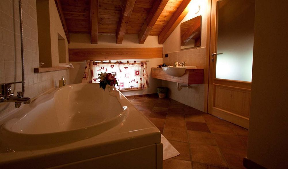 I Picchi Hotel Gressan Bagian luar foto
