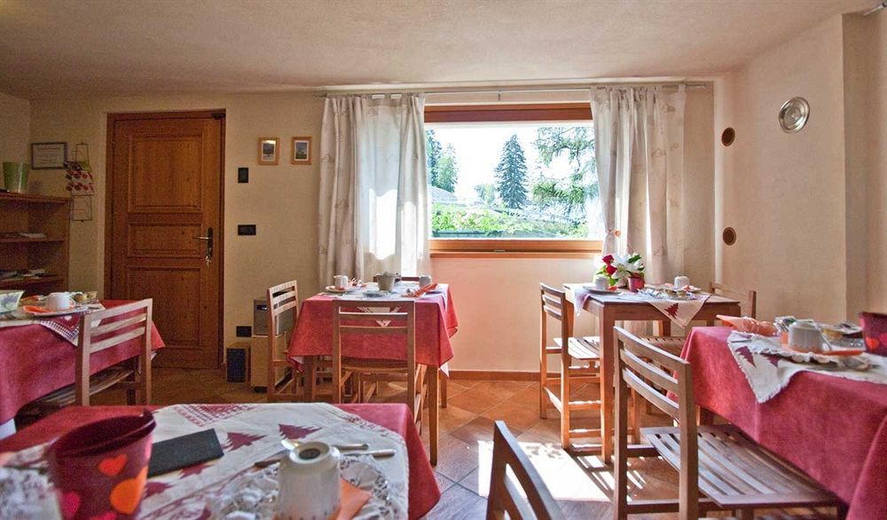 I Picchi Hotel Gressan Bagian luar foto